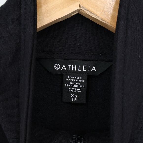 NWT Athleta Forever Fleece 1/2 Zip High Hip Crop Piping Sweatshirt Black Size XS - Picture 7 of 10